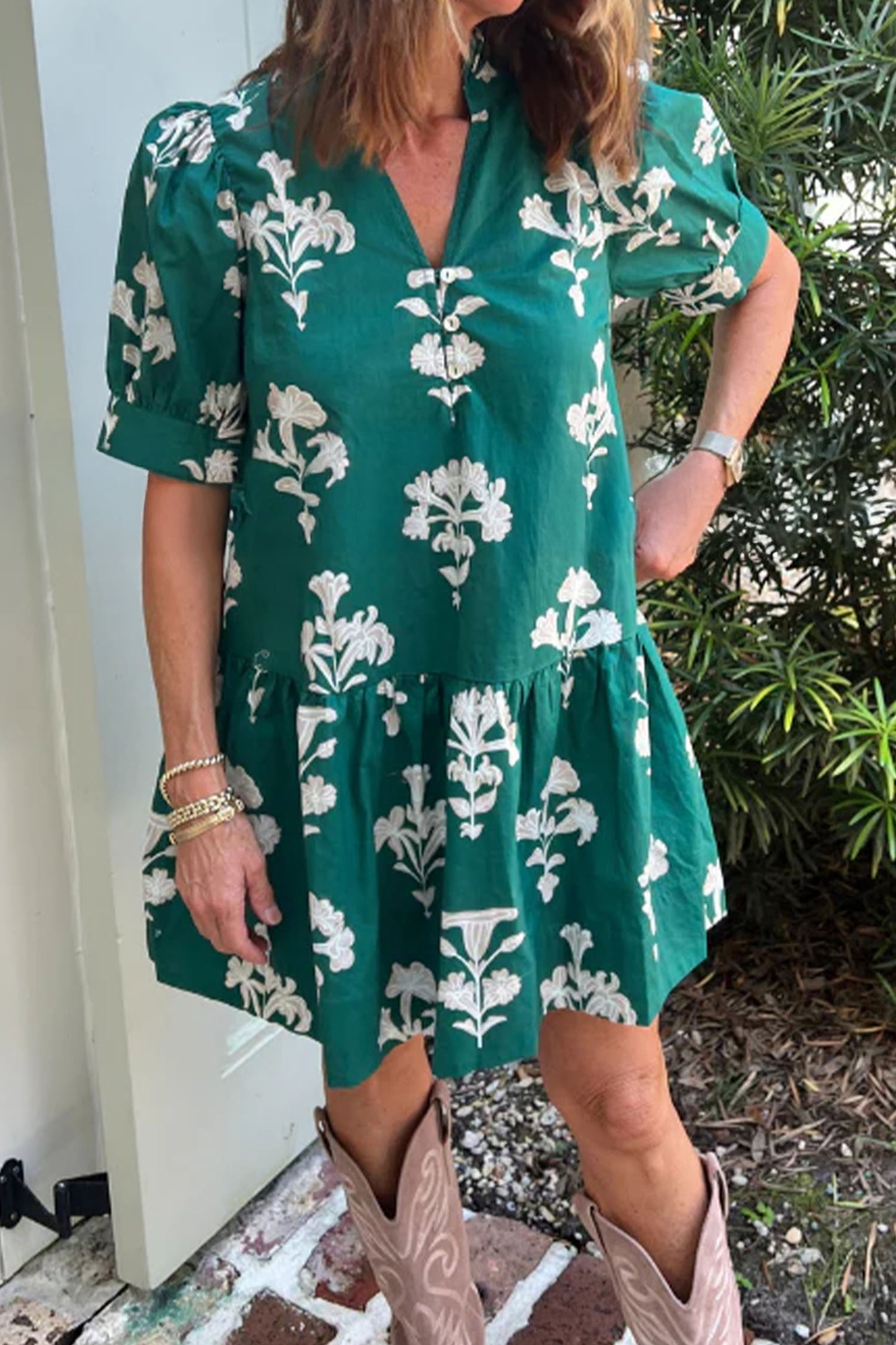 Green Frilled V Neck Puff Short Sleeve Floral Mini Dress