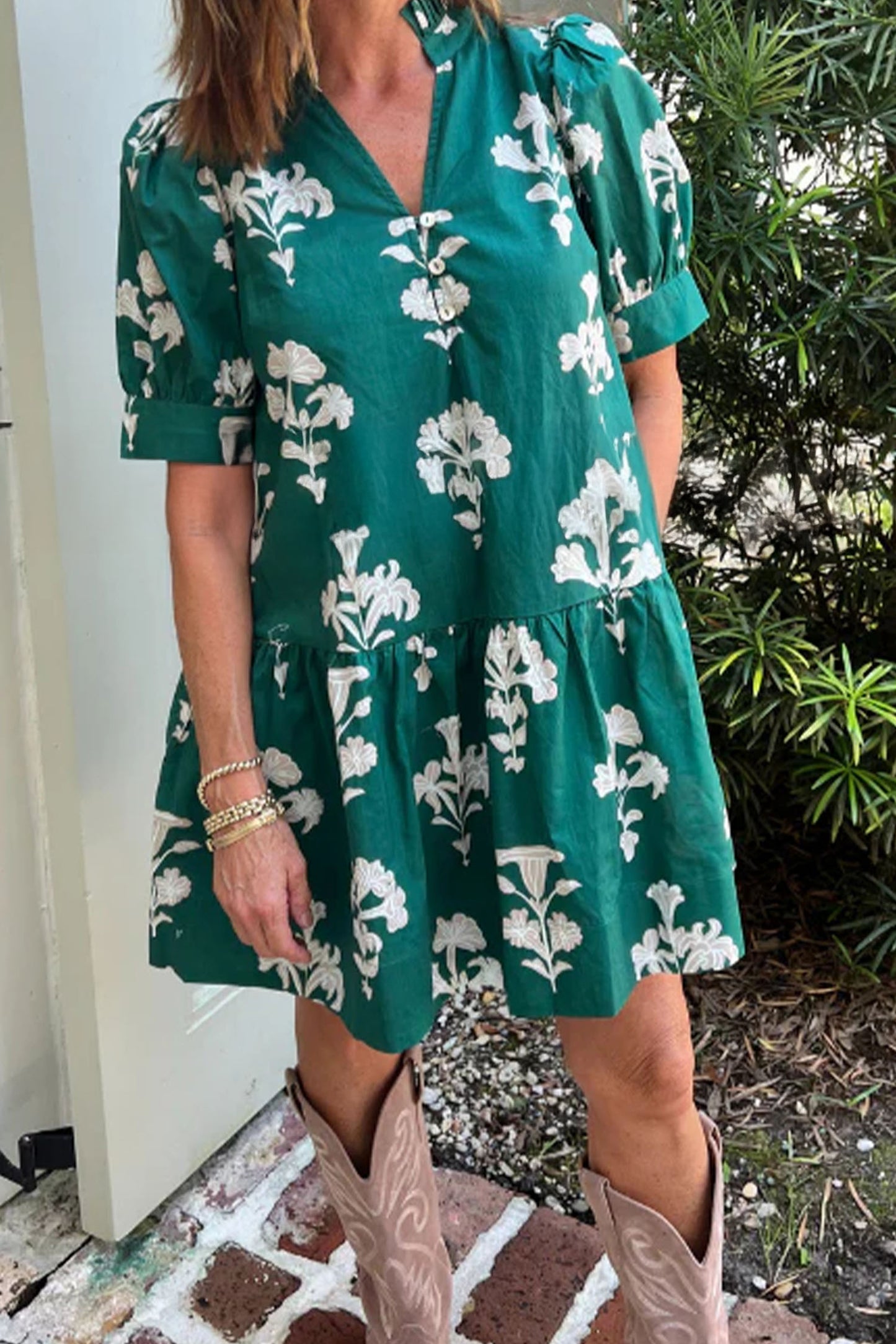 Green Frilled V Neck Puff Short Sleeve Floral Mini Dress